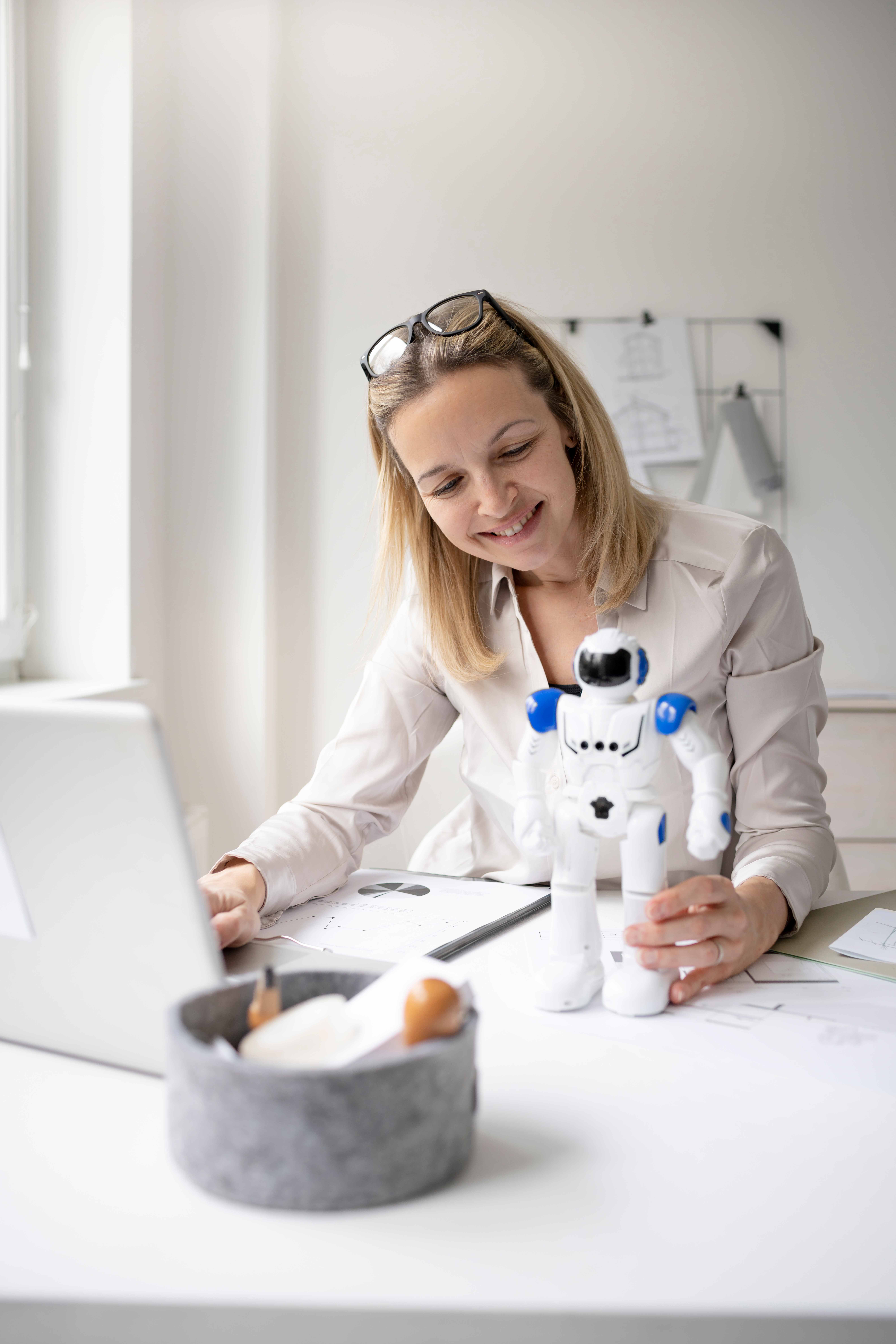 ИИ-инструменты: Ваши новые помощники в повседневной жизни